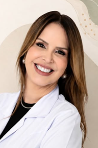Dra. Julianne Dantas